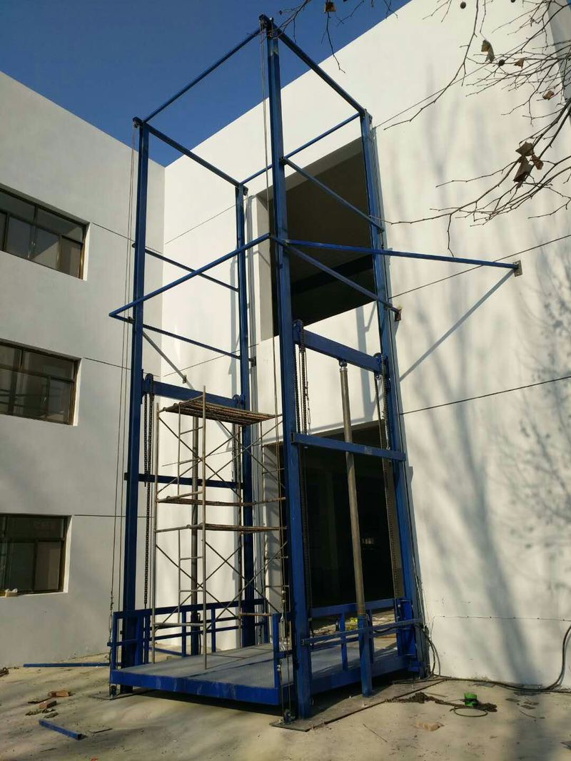 阿里简易升降货梯
