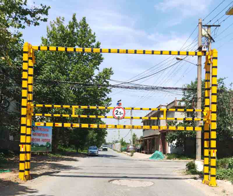 阿里农村道路限高架